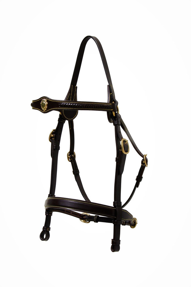 Image shows Snowy Mountains Barcoo Headpiece with Noseband . Note the headpiece is not included.