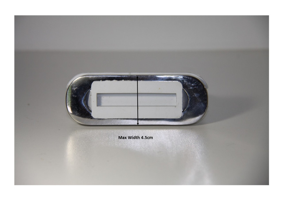 Measurement of Fillis Stirrup Iron  Base.
