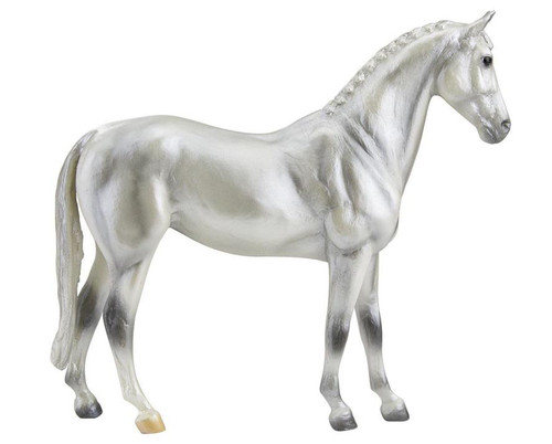 Breyer - Freedom Series Horse Pearly Grey Trakehner