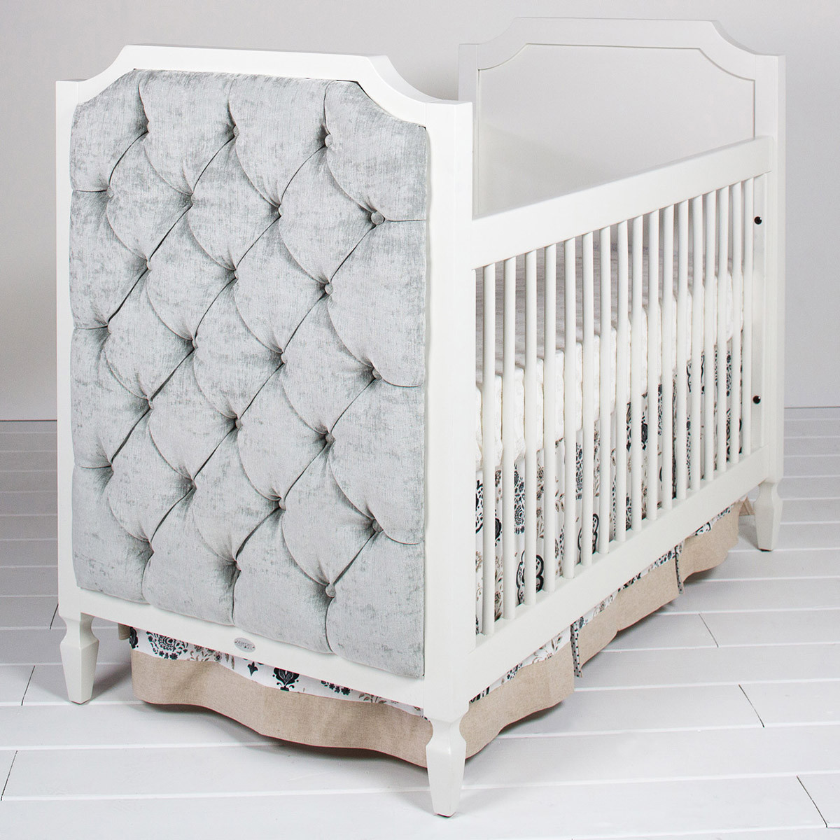 Newport Cottages Beverly Crib w/ Tufted Panels Bograd Kids Kids