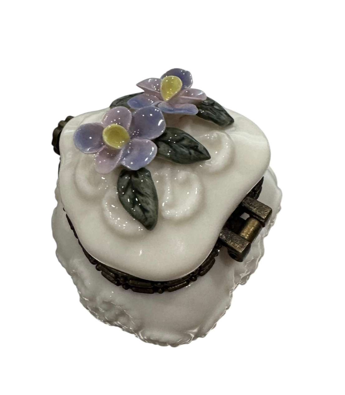 Katherine's Collection White heart shape flowers (KA-19-90044B)