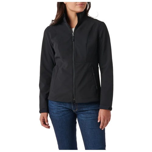 Leone Softshell Jacket with lightweight, wind-resistant, and breathable design for outdoor activities and everyday performance.