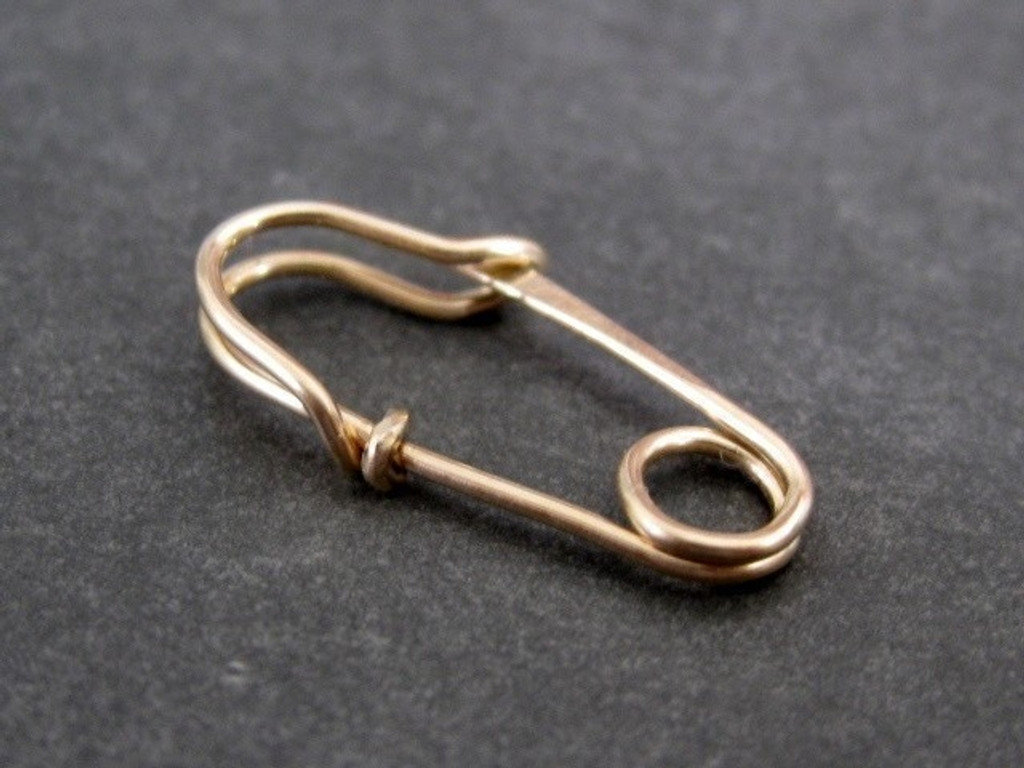 MINI SAFETY PIN brooch 14k gold filled