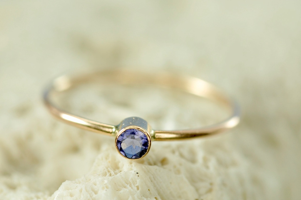 14k birthstone ring, gemstone ring, mother's ring | muyinjewelry.com