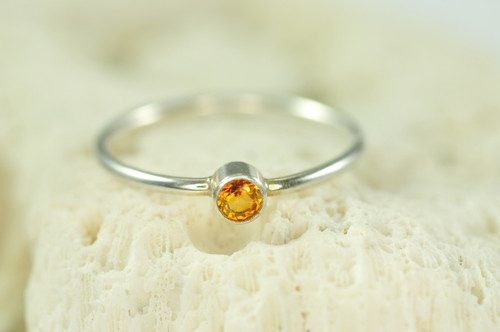 3mm birthstone ring, gemstone ring, mother's ring | muyinjewelry.com