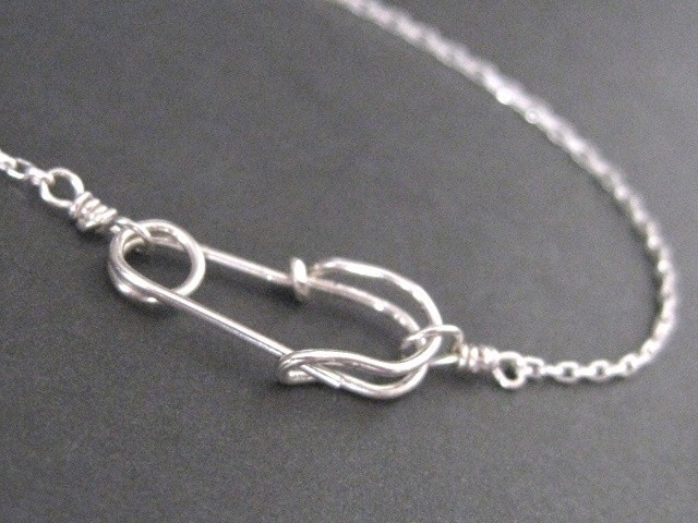 ☆ARMO☆ SILVER SAFETY PIN CUFF ブレスレット SAFETY PIN bracelet in sterling silver -- wear by itself or