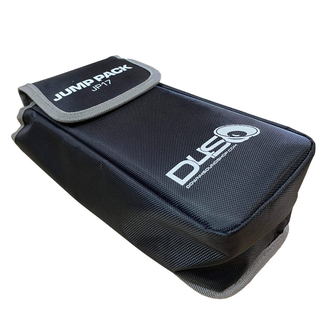 JP17 - 3 in 1 Battery Bank, Flash Light and Jump Pack - Down4Sound