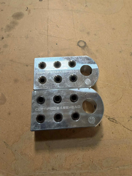 CERTIFIED BASSHEAD BATTERY DISTRO BLOCK -  6 SPOT SAE/SET SCREW STYLE  (PAIR)