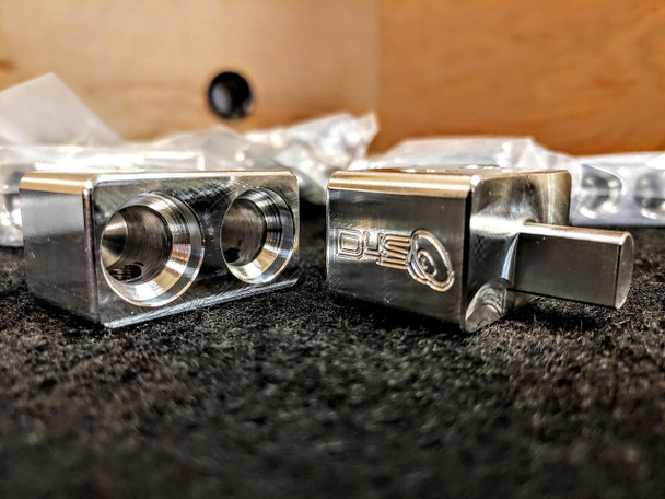 Certified Basshead ADAPTERS - 1/0 awg DUAL AMP INPUT TO 1/0 awg SINGLE OUTPUT PAIR