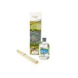 Heaven Scent 100ml Illustrated Country Life Range Reed Diffuser in an illustrated box with natural reed sticks, in Eucalyptus & Cedar aroma.