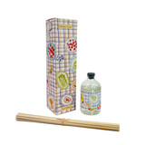 A Heaven Scent 100ml reed diffuser kit featuring a clear apothecary-style glass bottle, a bundle of 10 natural rattan reed sticks and an elegantly illustrated gift box. Aroma: Limeleaf & Ginger; Illustration: Summer Citrus