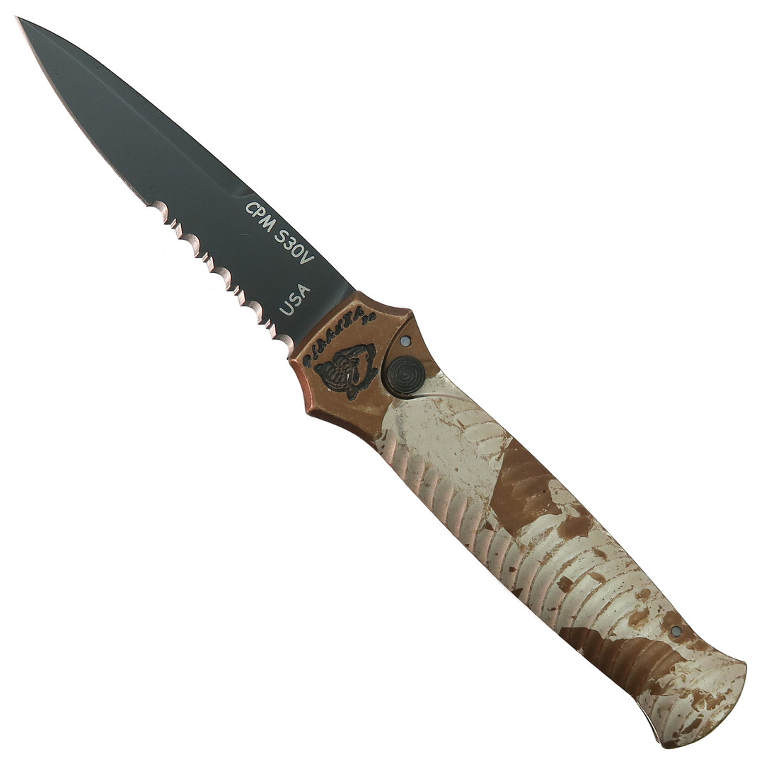 Piranha Desert Camo Mini-Guard Auto Knife, CPM-S30V Black Combo Blade