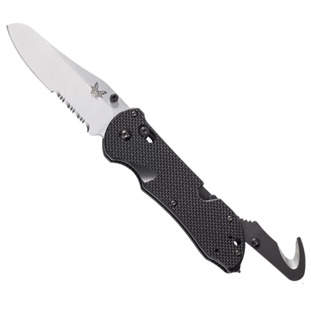 Benchmade 915S Triage Folder Knife, N680 Satin Combo Blade