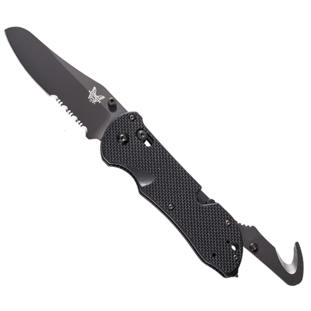 Benchmade 915SBK Triage Folder Knife, N680 Black Combo Blade