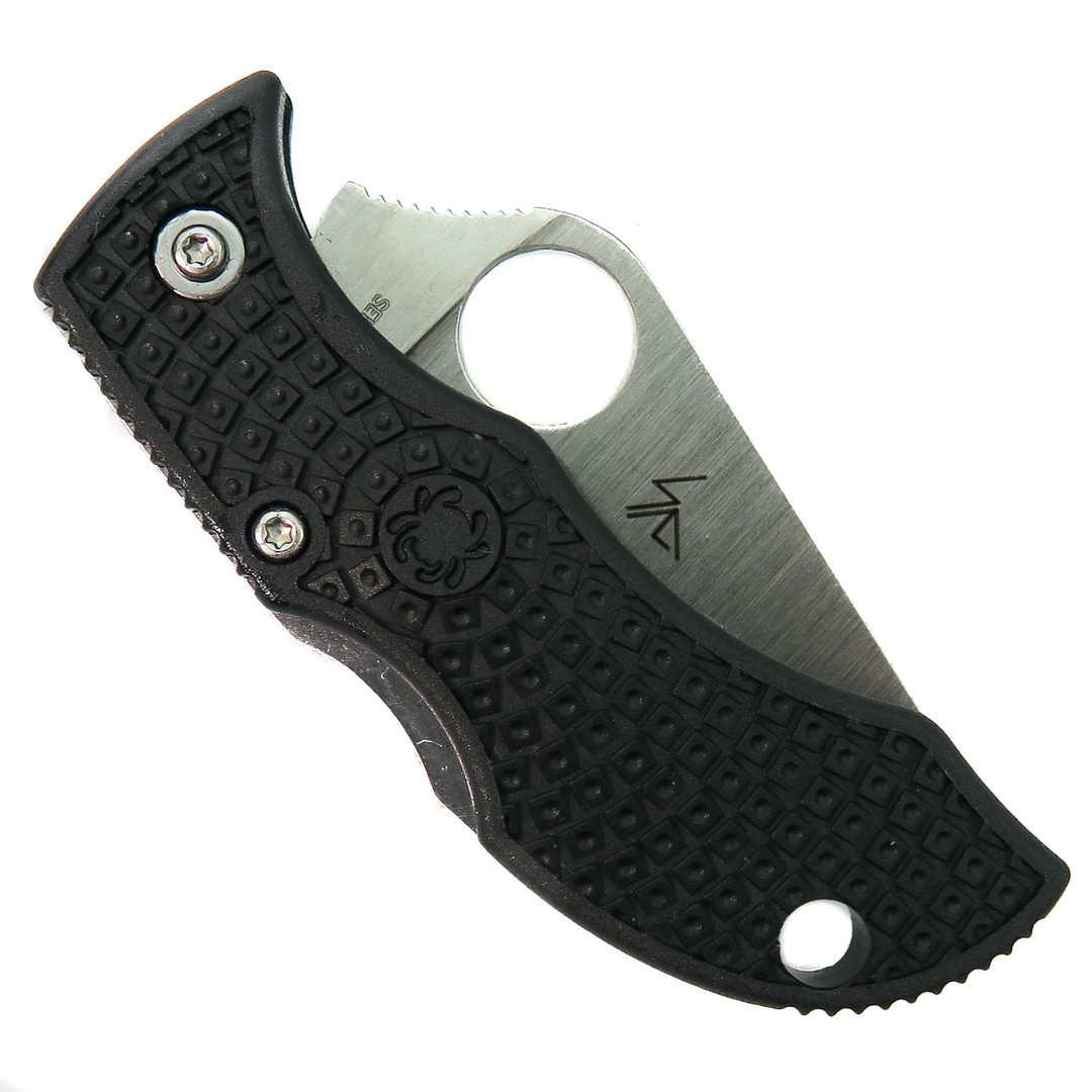  Spyderco Manbug Folder Knife, PlainEdge, MBKP, Clip View