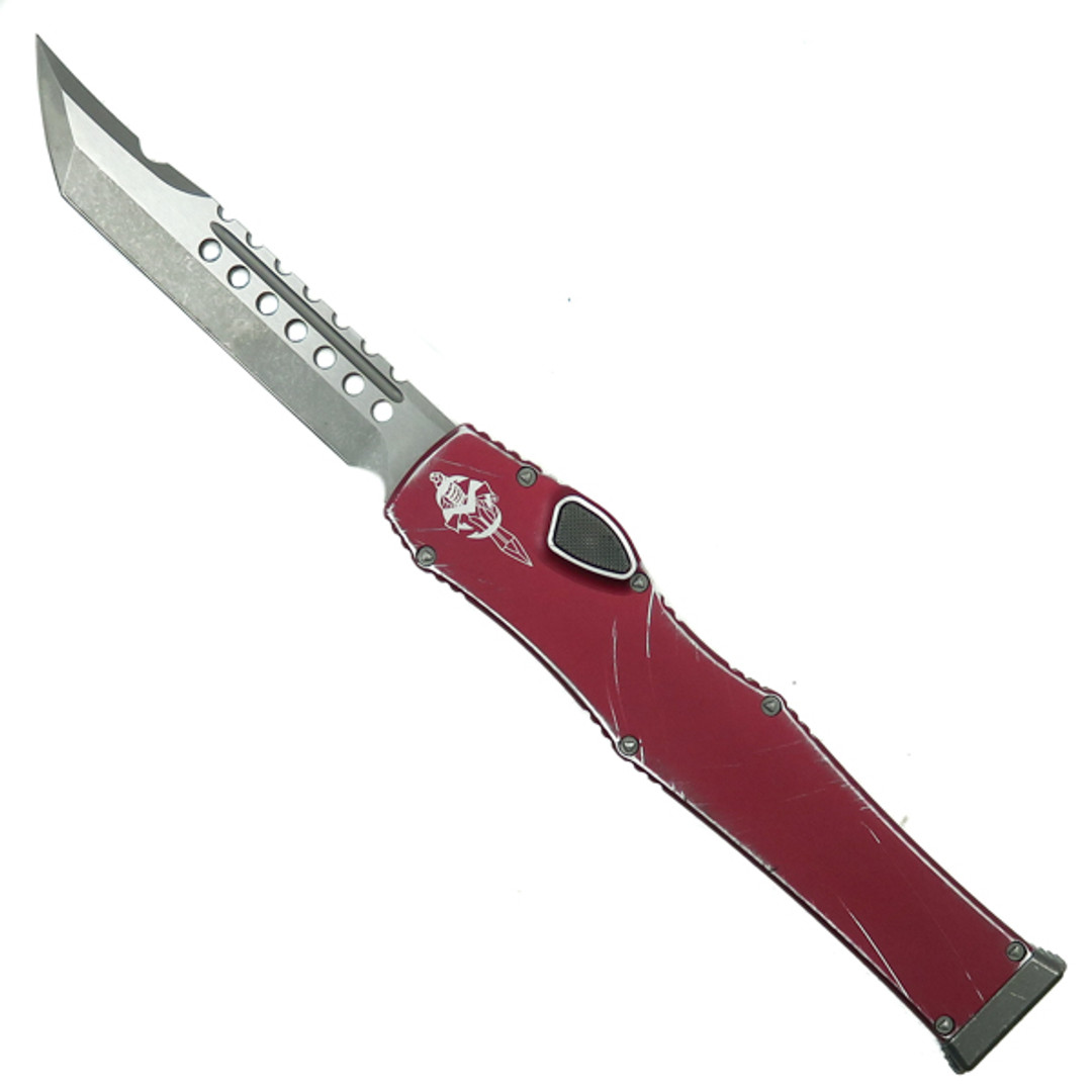 Microtech Distressed Red Halo VI Hellhound OTF Auto Knife, Apocalyptic Stonewash Blade Front View