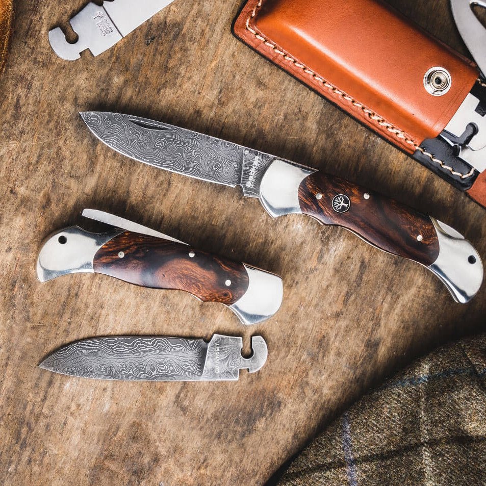 Boker Optima Ironwood Folding Hunting Knife, Damascus Blade, Kit View