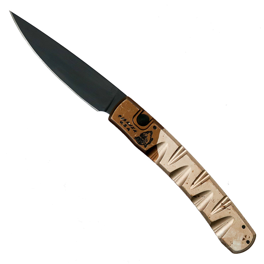 Piranha Desert Camo Virus Auto Knife, CPM-S30V Black Blade