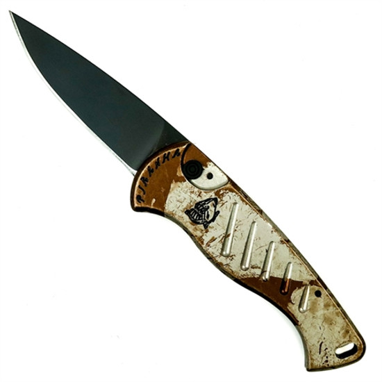 Piranha Desert Camo Fingerling Auto Knife, 154CM Black Blade