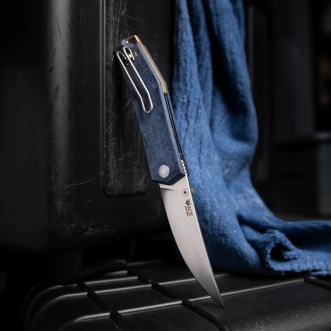GiantMouse ACE Clyde Denim Canvas and Brass Folding Knife