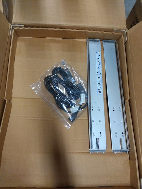 IBM Storwize V7000 Expansion Enclosure - 24-bay - 2.5-inch drives 2076-224-06