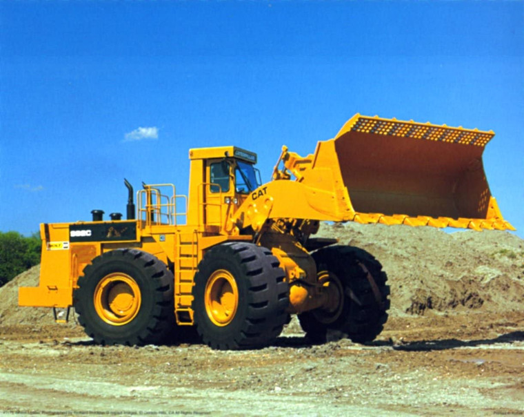 Caterpillar 992C Front Wheel Loader Dozer Truck Wall Decor Poster Picture Art Print (8x10)