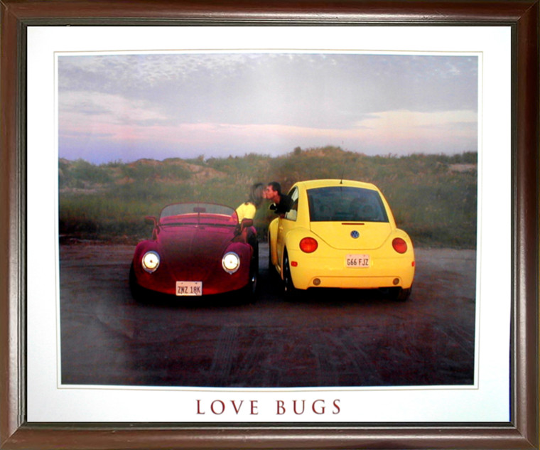 Impact Posters Gallery Volkswagen Love Bug Classic Car Cute Couple Wall Mahogany Black Framed Art Print Picture (18x22)