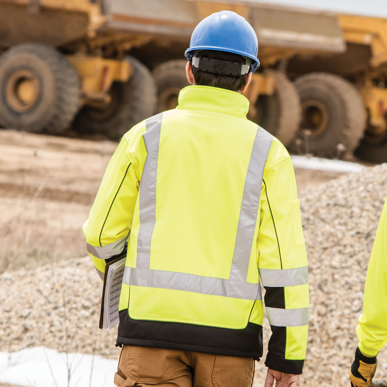 MAX Apparel Class 3 Hi Vis Softshell Jacket MAX622