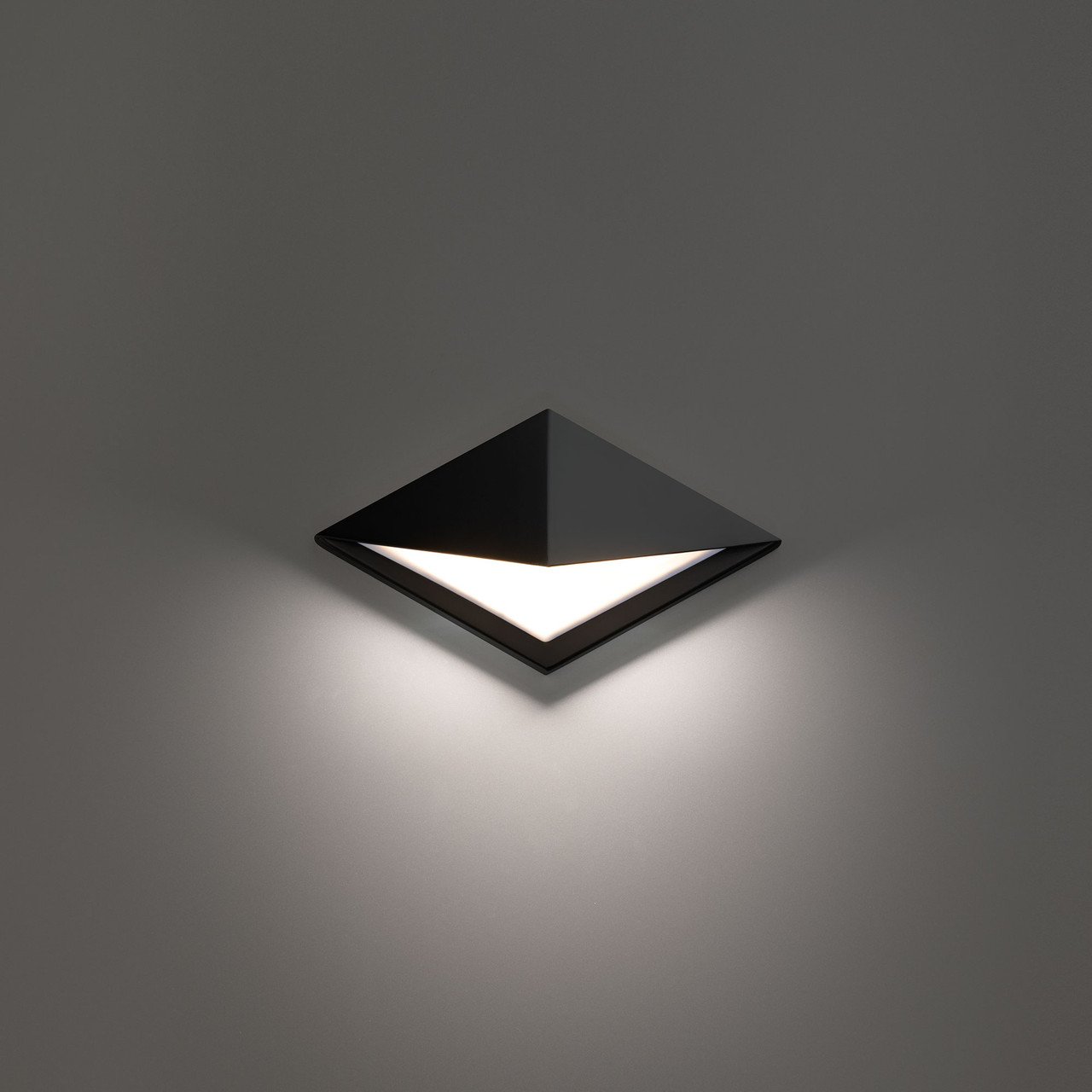 WAC | WS-W65412-27-BK | WS-W65412-27-BK