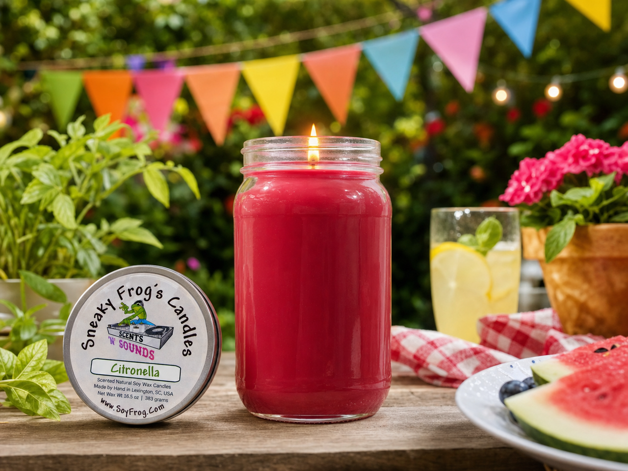 Citronella -- Sneaky Frog's Candles 16 Ounce Mason Jar, Red