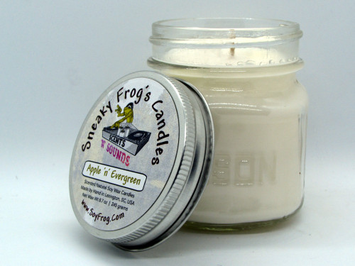 Apple 'n' Evergreen- Scented Natural Soy Wax Candle - 8 Oz Mason Jar