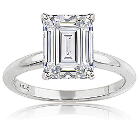 Heart Shaped CZ Classic Style Solitaire Engagement Ring Heart Shaped CZ Classic Style Solitaire Engagement Ring