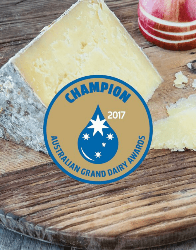 Cloth-Bound Bay of Fires Cheddar Champion 2017 Cloth-Bound Bay of Fires Cheddar Champion 2017