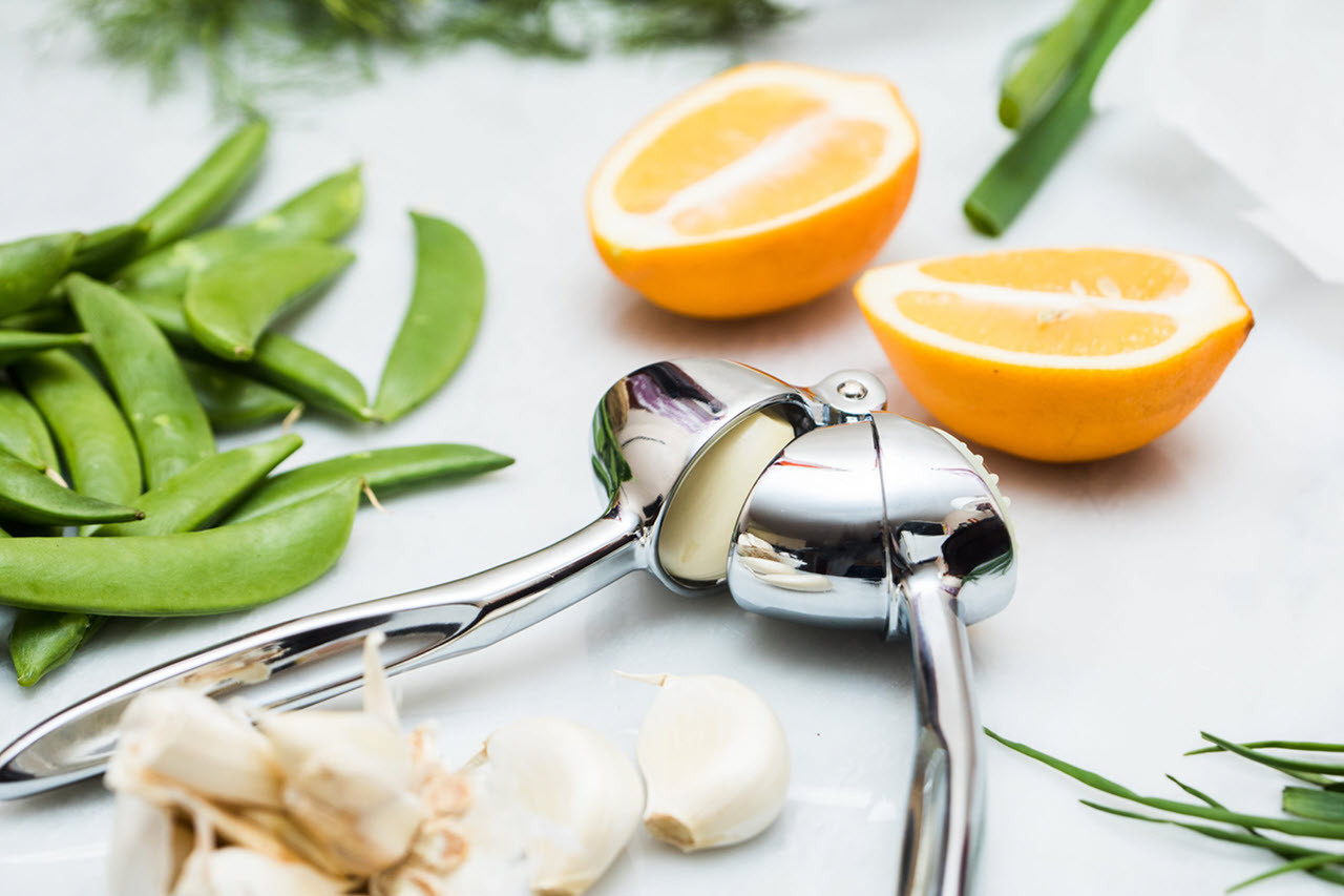 RSVP Classic Z-Gadget Garlic Press - Thumbnail 5