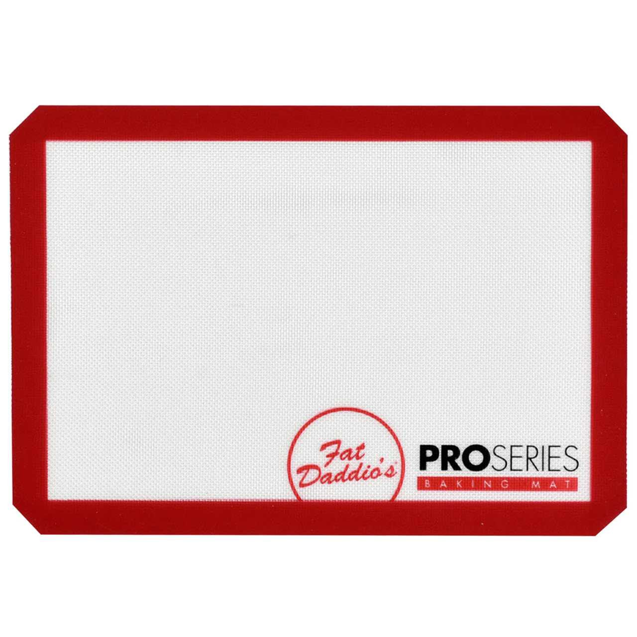 https://cdn11.bigcommerce.com/s-21kj3ntgv1/images/stencil/1280x1280/products/228/2578/Fat-Daddios-Silicone-Baking-Mat-Quarter-Sheet-Size__26474.1657400478.jpg?c=2