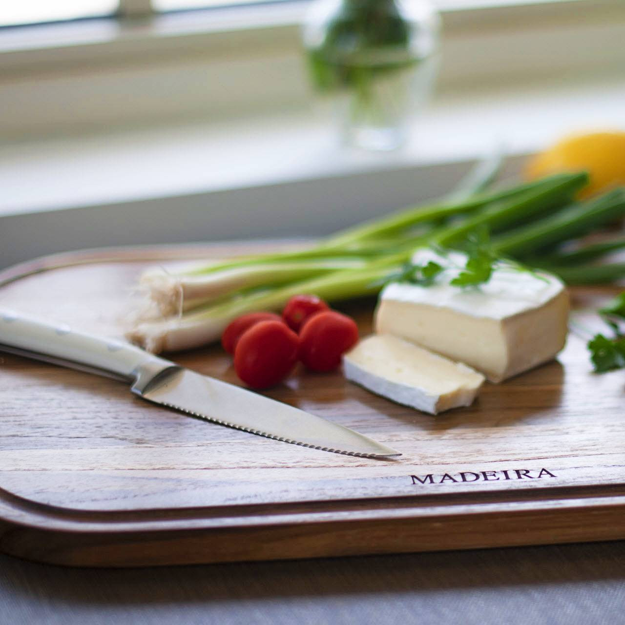 Madeira Housewares Edge Grain Teak Carving Board - Thumbnail 3