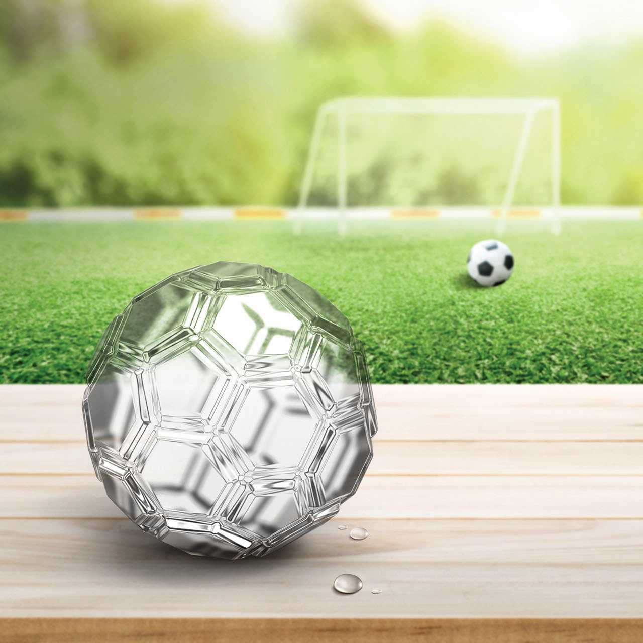 https://cdn11.bigcommerce.com/s-21kj3ntgv1/images/stencil/1280x1280/products/670/3062/Tovolo-Soccer-Ball-Ice-Molds-lifestyle__09590.1687116526.jpg?c=2