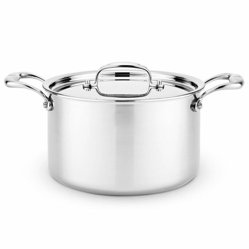 The Heritage Steel Titanium Series 4 Quart Sauce Pot with Lid on.