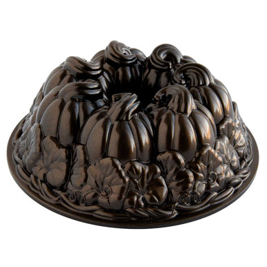 Nordic Ware Harvest Leaves Bundt Pan