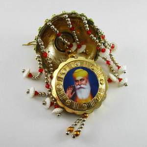10 Gurus & Guru Nanak Mirror Carousel (small)