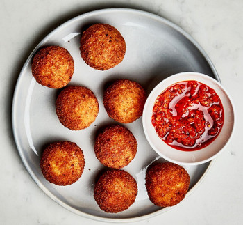 Mushroom Spinach & Mozarella Arancini Balls Mushroom Spinach & Mozarella Arancini Balls