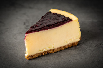 Looma's Pre-Sliced Baked Blueberry Cheesecake Slice View