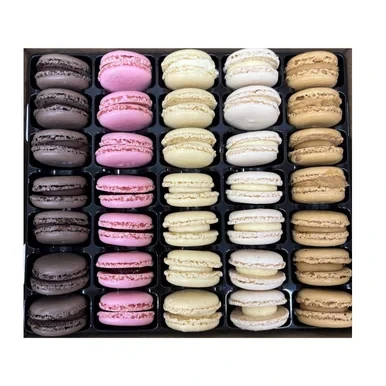 Looma's Assorted French Macarons 35 Pack (GF)
