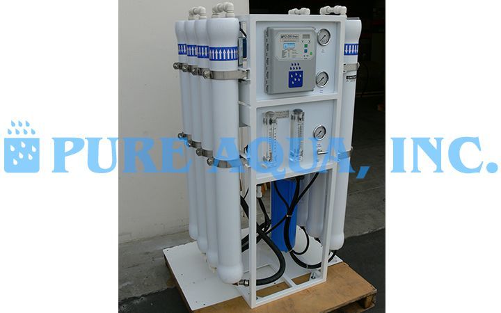 أنظمة التناضح العكسي للمياه المالحة 11,000 غالون فى اليوم - كندا