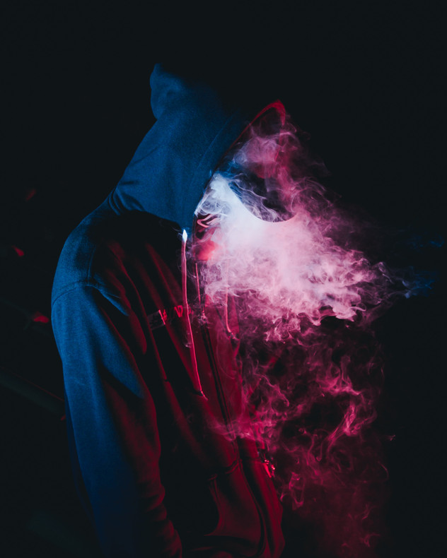 Puffing Away the Blues: Why Vaping's the Cool one on the Quitting Smoking Block!