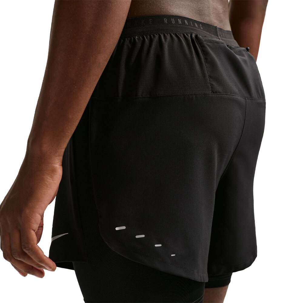 Nike Dri-FIT Stride 5 Inch Men's Hybrid Shorts | Black/Reflective Silver — photo 3