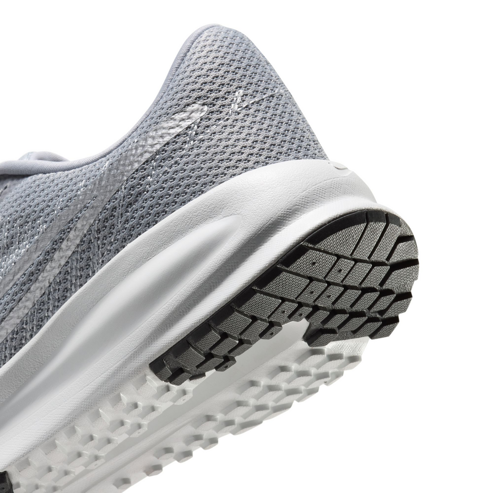 Nike Run Defy Women's Running Shoes | Wolf Grey/Metallic Silver/Off White — photo 9