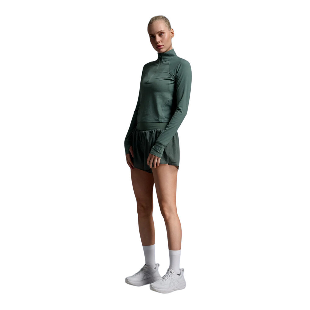 2XU Aero Waffle Women's Half Zip Top | Olive Leaf/Olive Leaf Reflective — photo 4