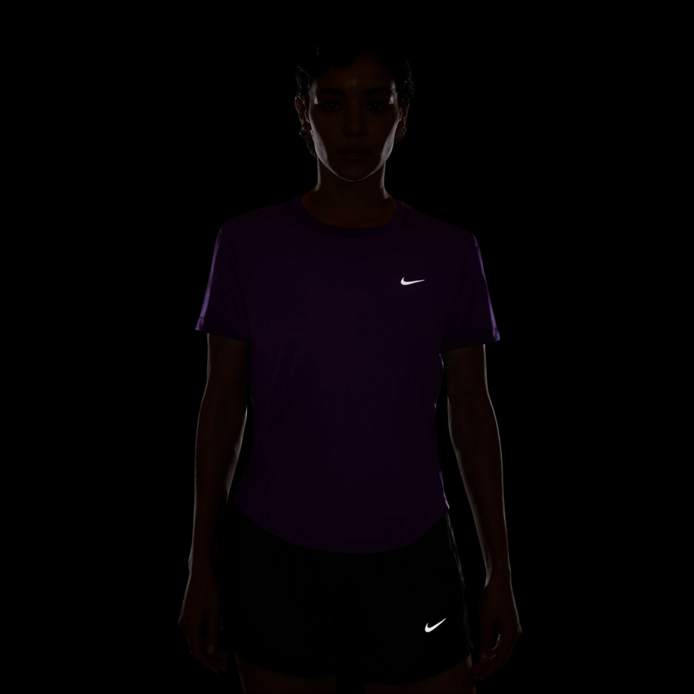 Nike Tempo Dri-FIT Women's Running T-Shirt | Bold Berry/Reflective Silver — photo 6