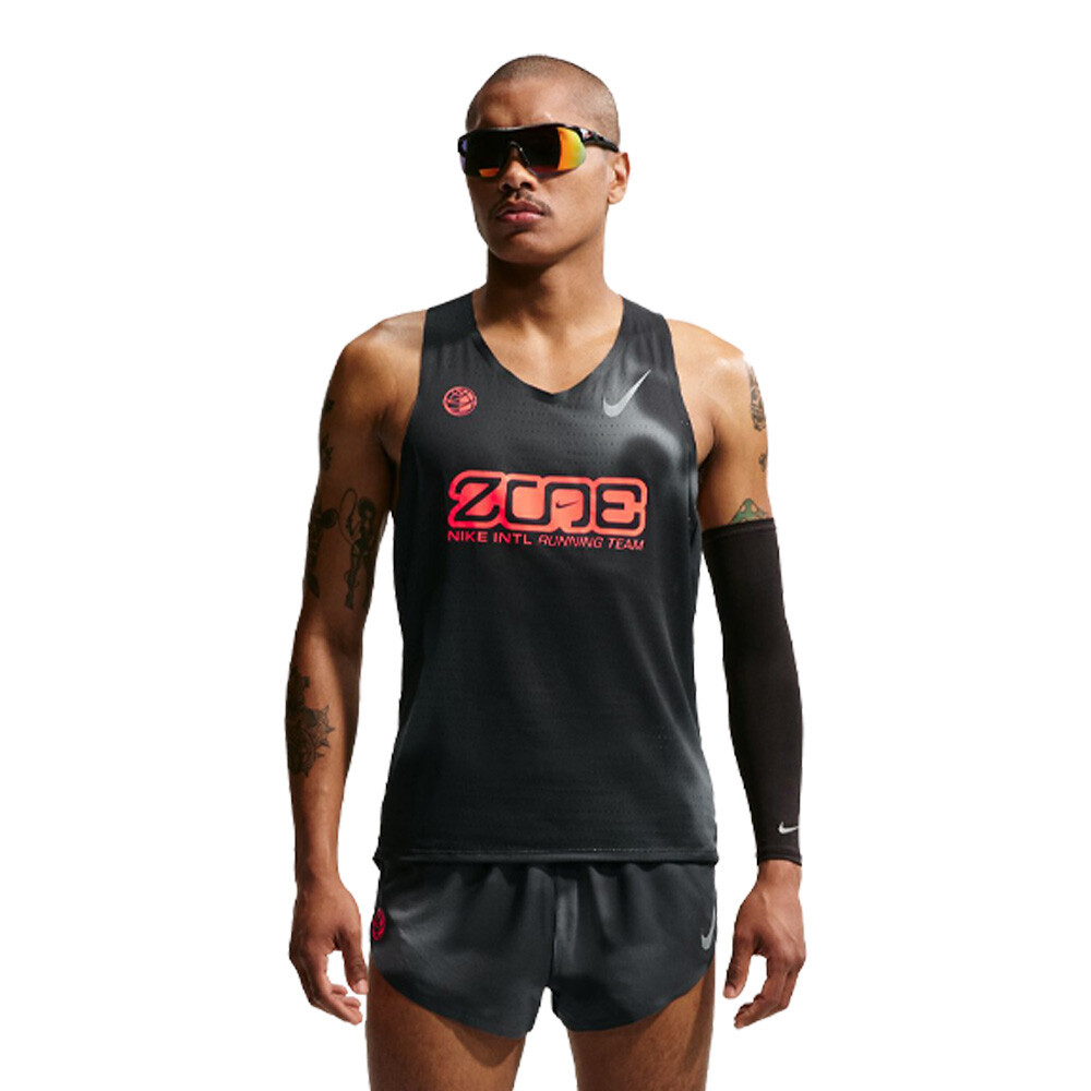 Nike Dri-FIT ADV Aeroswift Men's Running Vest | Black/Dark Smoke Grey/Bright Crimson